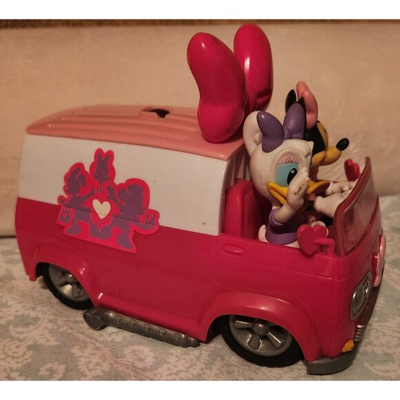 Minnie Mouse & Daisy Duck Happy Helpers Van - Picture 2 of 5